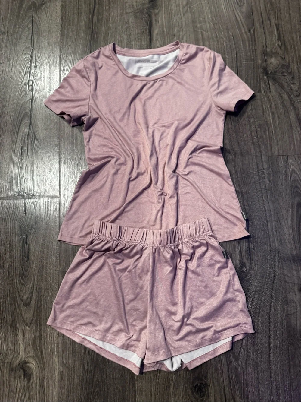 Eddie Bauer Dusty Pink Short Sleeve and short Pajama Set size small women